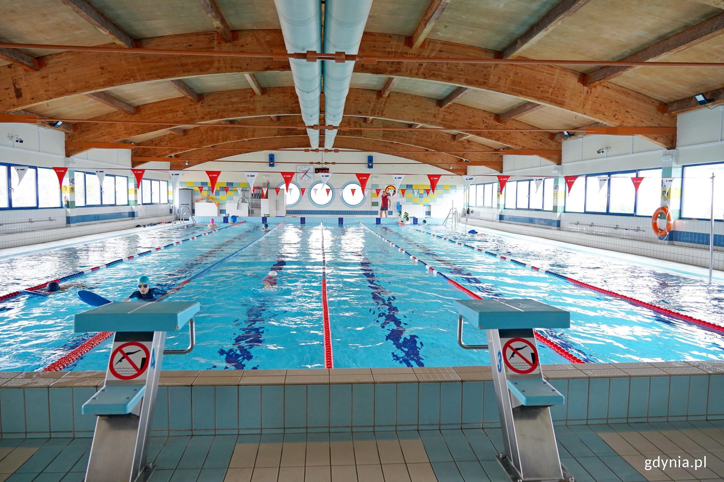 Dbałość o ucznia, pamięć historyczną i nowoczesność. 40-lecie Szkoły Podstawowej nr 42