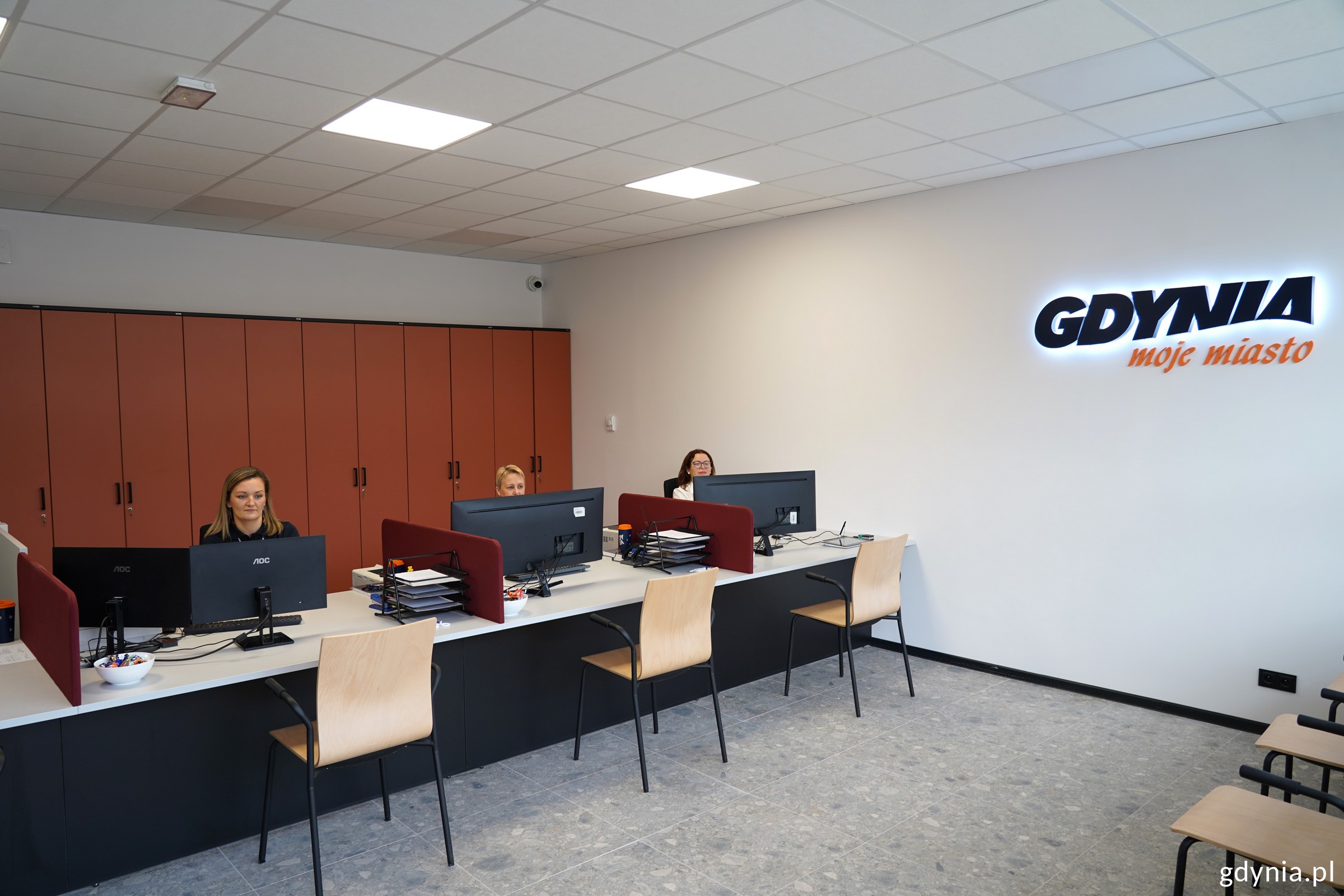 Terenowe Punkty Obsługi Mieszkańca będą pracować także do godz. 18:00